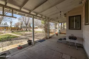411 N 5th St, Williams, AZ 86046 - Photo 32