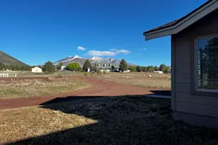 8985 N Silver Saddle Dr, Flagstaff, AZ 86004 - Photo 2