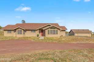 8985 N Silver Saddle Dr, Flagstaff, AZ 86004 - Photo 1