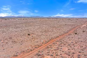 2694 E Columbus Dr, Williams, AZ 86046 - Photo 1