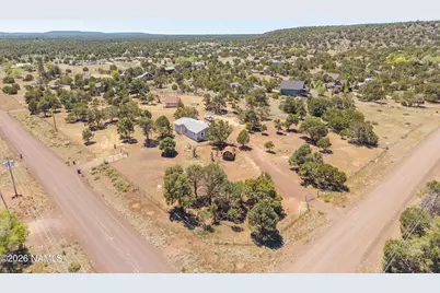 6230 Columbine Boulevard, Flagstaff, AZ 86004 - Photo 2