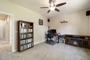 2951 S Pepita Dr, Flagstaff, AZ 86001 - Photo 22