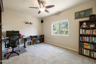 2951 S Pepita Dr, Flagstaff, AZ 86001 - Photo 20