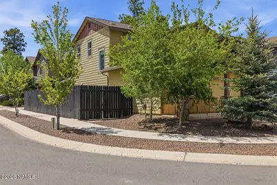 2797 W Pico Del Monte Circle, Flagstaff, AZ 86001 - Photo 2