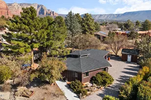 25 Fairway Oaks Dr, Sedona, AZ 86351 - Photo 1
