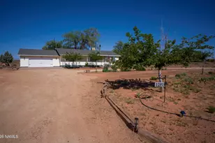 2201 Scenic View Dr, Winslow, AZ 86047 - Photo 4