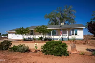 2201 Scenic View Dr, Winslow, AZ 86047 - Photo 6