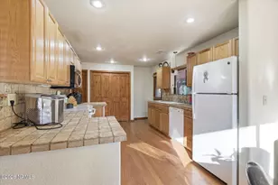 17265 Creekside Pl, Munds Park, AZ 86017 - Photo 16