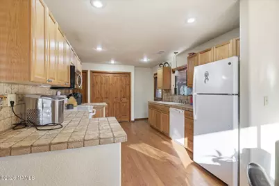 17265 Creekside Place, Munds Park, AZ 86017 - Photo 16