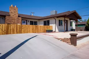108 E Oak St, Winslow, AZ 86047 - Photo 6