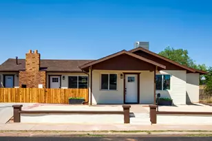 108 E Oak St, Winslow, AZ 86047 - Photo 1