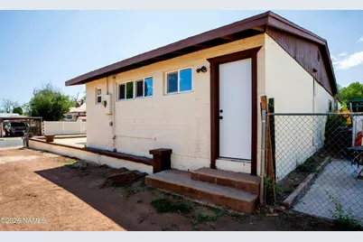 108 E Oak Street, Winslow, AZ 86047 - Photo 8