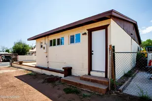 108 E Oak St, Winslow, AZ 86047 - Photo 8