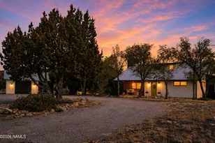 12851 Townsend-Winona Rd, Flagstaff, AZ 86004 - Photo 1