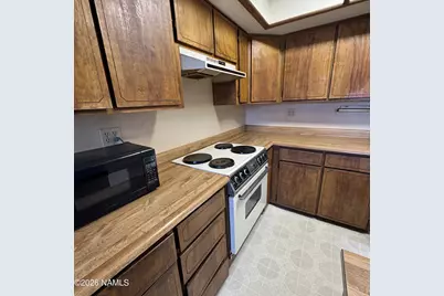 218 E Edison Avenue, Williams, AZ 86046 - Photo 14
