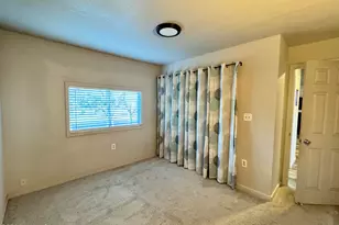 8105 E Mercury Dr, Flagstaff, AZ 86004 - Photo 16