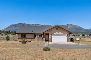 8200 Stardust Trail, Flagstaff, AZ 86004 - Photo 1