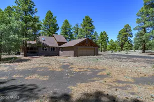 10050 Dianna Pl, Flagstaff, AZ 86004 - Photo 14
