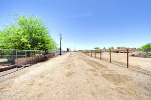 65891 N Melody Ln, Cibola, AZ 85328 - Photo 32
