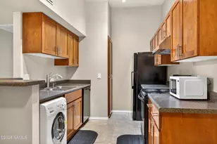 1385 W University Ave, Flagstaff, AZ 86001 - Photo 6