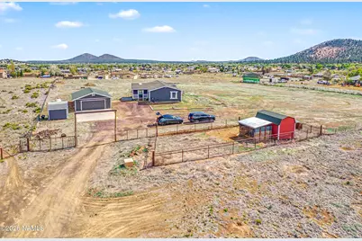 7769 Emily Way, Flagstaff, AZ 86004 - Photo 4