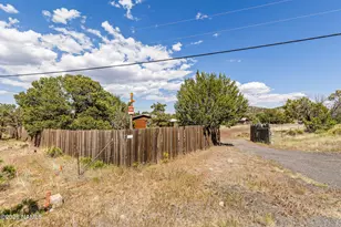 10775 Townsend-Winona Rd, Flagstaff, AZ 86004 - Photo 36