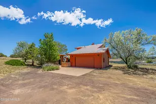 8080 Yancey Ln, Flagstaff, AZ 86004 - Photo 6
