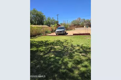 112 W Oak Street, Winslow, AZ 86047 - Photo 2