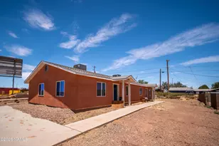 1408 W 2nd St, Winslow, AZ 86047 - Photo 2