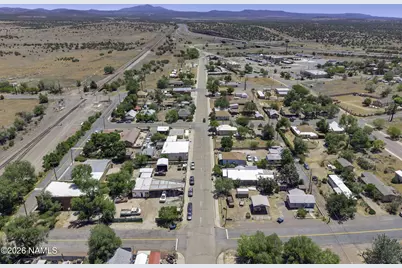 268 W Lewis Avenue, Ash Fork, AZ 86320 - Photo 16