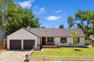 3627 E Fox Lair Dr, Flagstaff, AZ 86004 - Photo 1