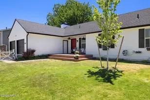 3627 E Fox Lair Dr, Flagstaff, AZ 86004 - Photo 2