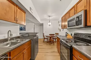 1385 W University Ave, Flagstaff, AZ 86001 - Photo 8