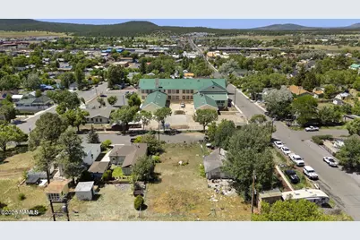 215 W Hancock Avenue, Williams, AZ 86046 - Photo 6