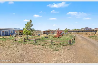 4775 McKellip, Flagstaff, AZ 86004 - Photo 2