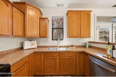 1470 E Ivy Lane, Flagstaff, AZ 86001 - Photo 16