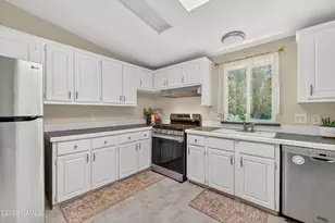 1667 W Shellie Dr, Flagstaff, AZ 86001 - Photo 10