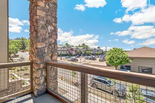 310 W Birch Ave, Flagstaff, AZ 86001 - Photo 2