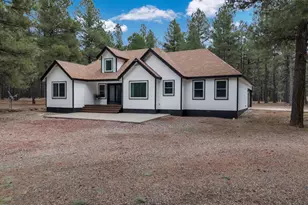 389 N Laramy Ln, Parks, AZ 86018 - Photo 1