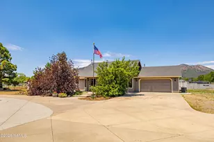 8340 Aspen Gln Ln, Flagstaff, AZ 86004 - Photo 1
