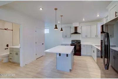 1221 E Emma Drive #204, Flagstaff, AZ 86001 - Photo 2