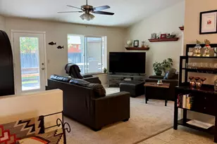 2641 N Fox Run Dr, Flagstaff, AZ 86004 - Photo 2