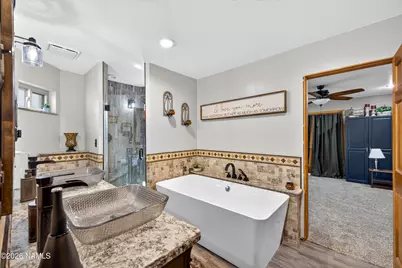 8611 N Pleasant Valley Way, Flagstaff, AZ 86004 - Photo 34
