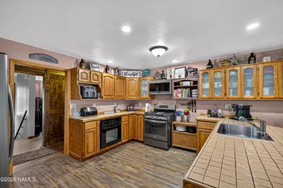 8611 N Pleasant Valley Way, Flagstaff, AZ 86004 - Photo 18