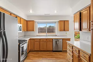 6873 E Eagle Crest Dr, Flagstaff, AZ 86004 - Photo 12