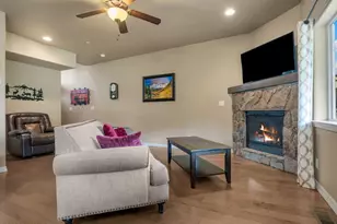 3973 N Tam O'Shanter Dr, Flagstaff, AZ 86004 - Photo 10