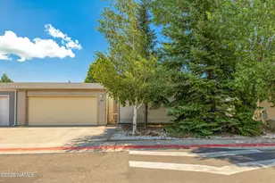 1471 S Mark Ln, Flagstaff, AZ 86001 - Photo 2