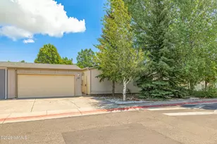 1471 S Mark Ln, Flagstaff, AZ 86001 - Photo 1