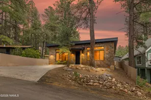 776 Kiowa, Flagstaff, AZ 86005 - Photo 2
