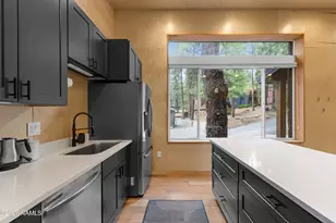 776 Kiowa, Flagstaff, AZ 86005 - Photo 16